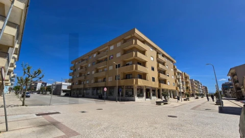 Apartamento T3 para Venda em Ovar, São João, Arada e São Vicente de Pereira Jusã