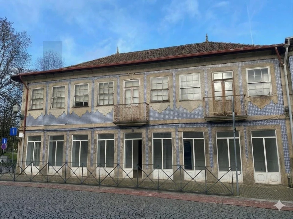 Moradia T6 para Arrendamento em Paredes Foto 3