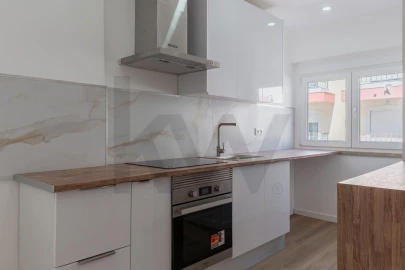 Apartamento T2 para Arrendamento em Barreiro e Lavradio