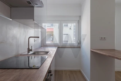 Apartamento T2 para Arrendamento em Barreiro e Lavradio