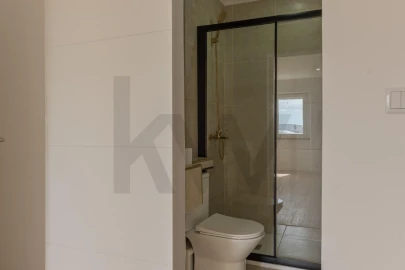 Apartamento T2 para Arrendamento em Barreiro e Lavradio