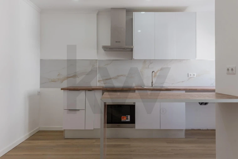 Apartamento T2 para Arrendamento em Barreiro e Lavradio Foto 3