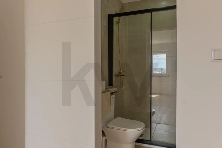 Apartamento T2 para Arrendamento em Barreiro e Lavradio Foto 15