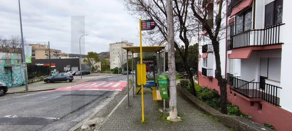 Apartamento T3 para Venda em Santo António dos Cavaleiros e Frielas