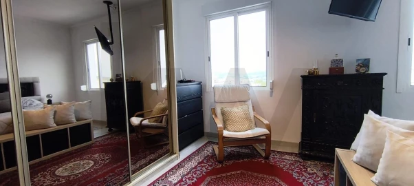 Apartamento T3 para Venda em Santo António dos Cavaleiros e Frielas