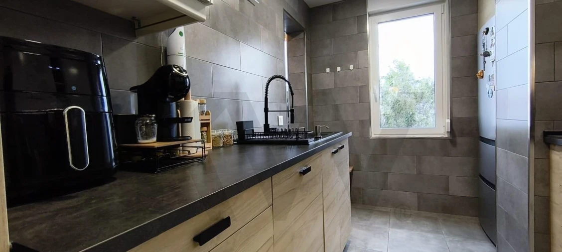 Apartamento T3 para Venda em Santo António dos Cavaleiros e Frielas Foto 12