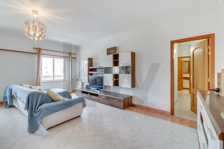 Apartamento T2 para Venda em Santa Iria de Azoia, São João da Talha e Bobadela Foto 19