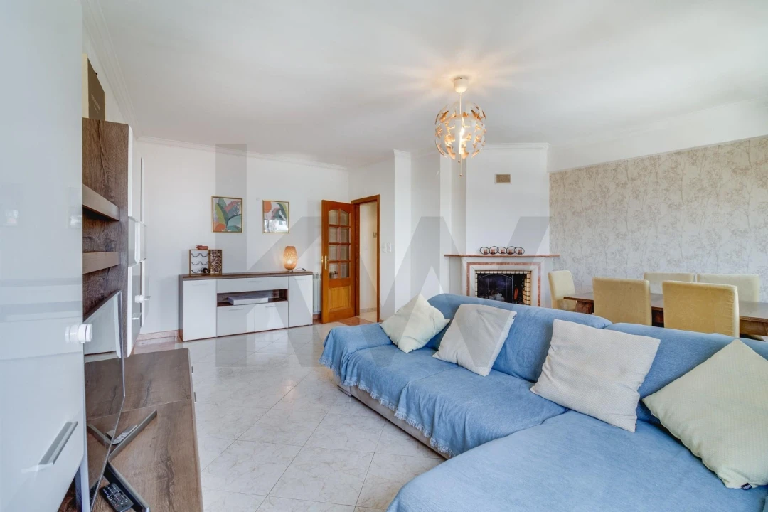 Apartamento T2 para Venda em Santa Iria de Azoia, São João da Talha e Bobadela Foto 18