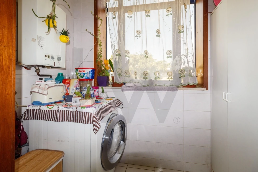 Apartamento T2 para Venda em Mafamude e Vilar do Paraíso Foto 11