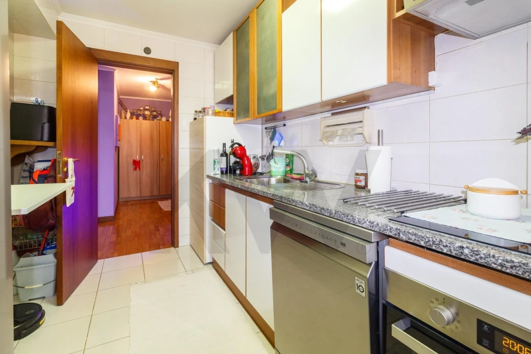 Apartamento T2 para Venda em Mafamude e Vilar do Paraíso Foto 10