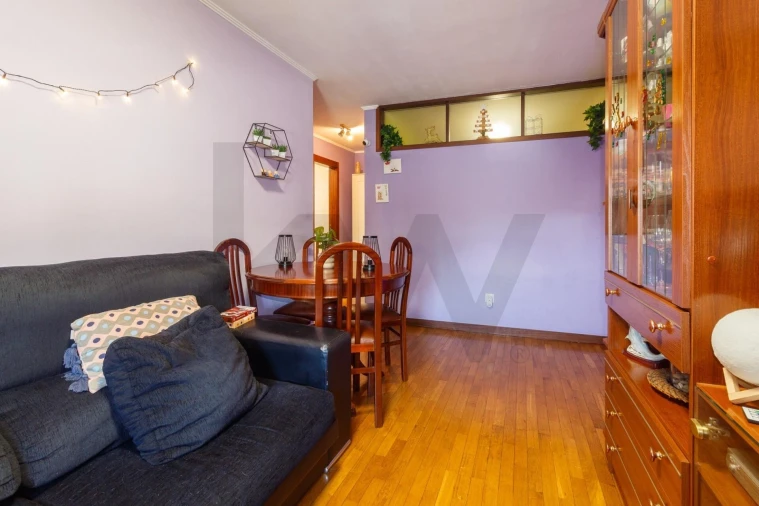 Apartamento T2 para Venda em Mafamude e Vilar do Paraíso Foto 2