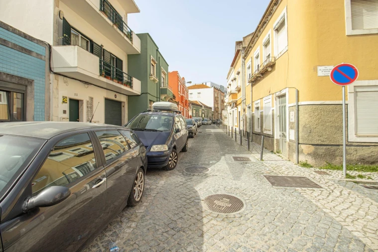 Prédio para Venda em Vila Franca de Xira Foto 28