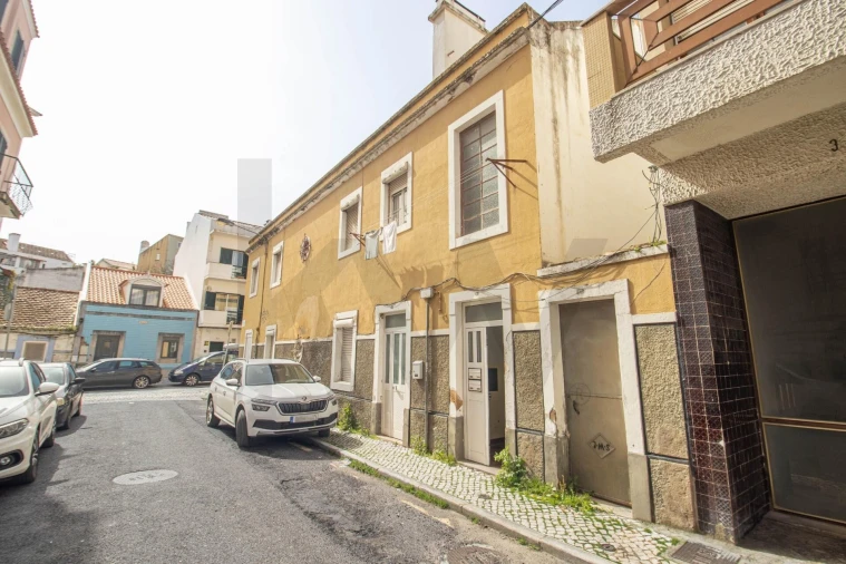 Prédio para Venda em Vila Franca de Xira Foto 27