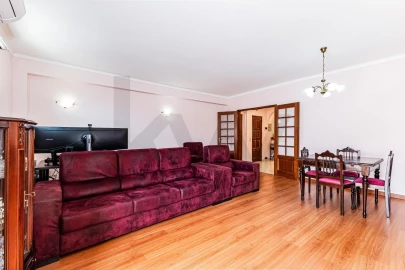 Apartamento T3 para Venda em Silves