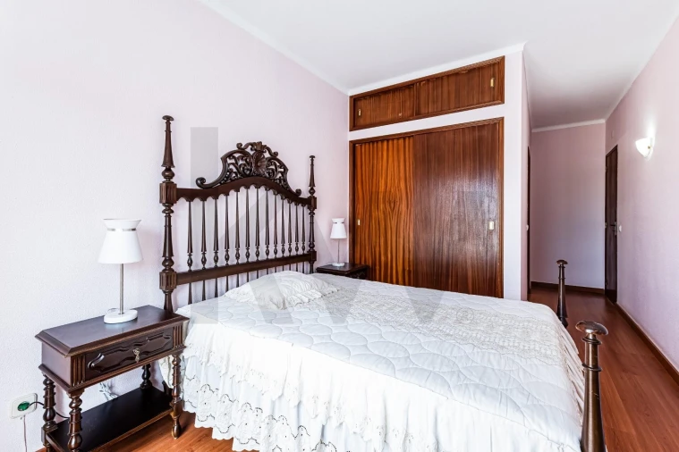 Apartamento T3 para Venda em Silves Foto 22
