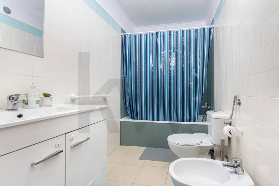 Apartamento T2 para Venda em Santa Clara Foto 7