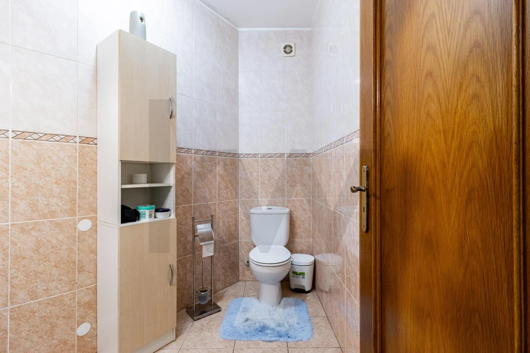 Apartamento T2 para Venda em São João da Madeira Foto 10