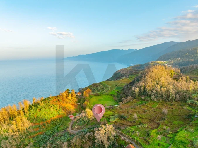 Terreno para Venda em Porto Moniz Foto 14