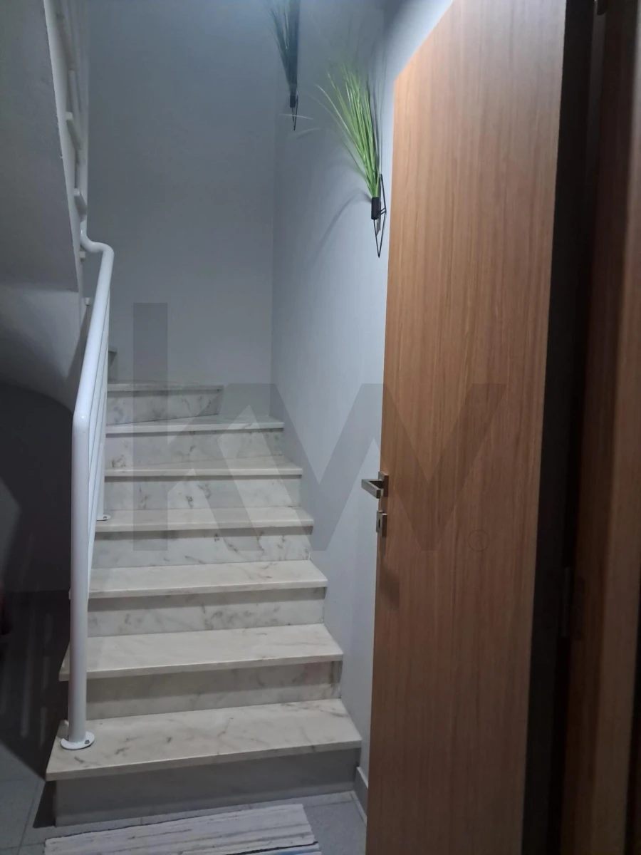 Moradia T4 para Venda em Azueira e Sobral da Abelheira Foto 44
