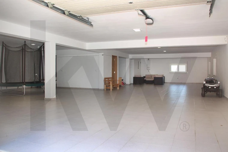 Moradia T4 para Venda em Azueira e Sobral da Abelheira Foto 50