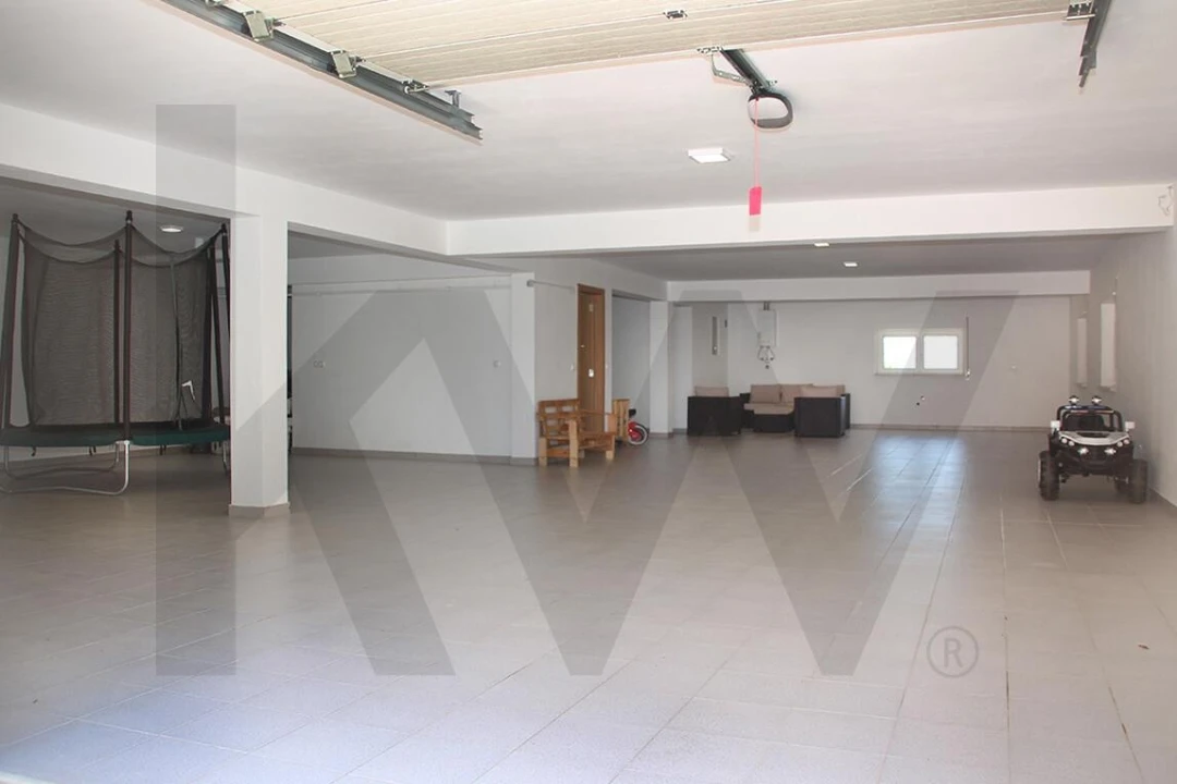 Moradia T4 para Venda em Azueira e Sobral da Abelheira Foto 50