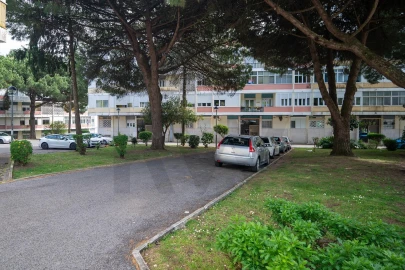 Apartamento T2 para Venda em Queluz e Belas