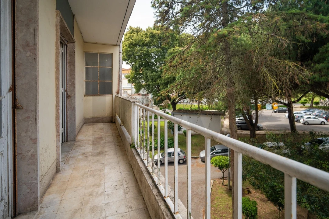 Apartamento T2 para Venda em Queluz e Belas Foto 12