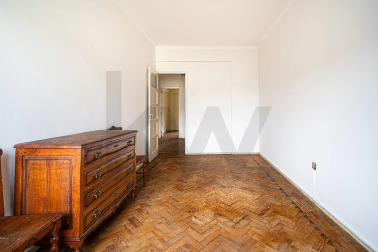 Apartamento T2 para Venda em Queluz e Belas Foto 18