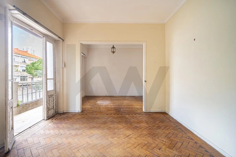 Apartamento T2 para Venda em Queluz e Belas Foto 9