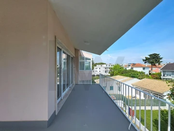 Moradia T3 para Arrendamento em Oeiras e São Julião da Barra, Paço de Arcos e Caxias