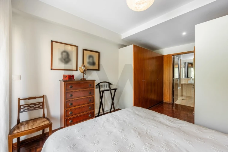 Apartamento T3 para Venda em Ramalde Foto 13