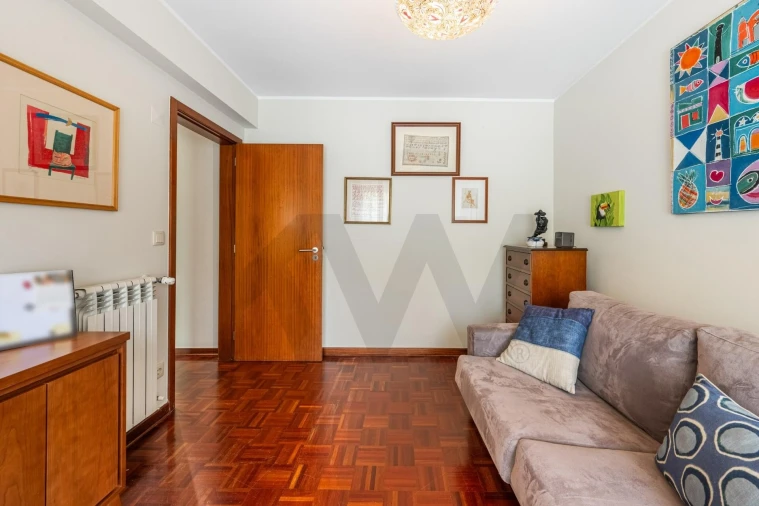 Apartamento T3 para Venda em Ramalde Foto 18