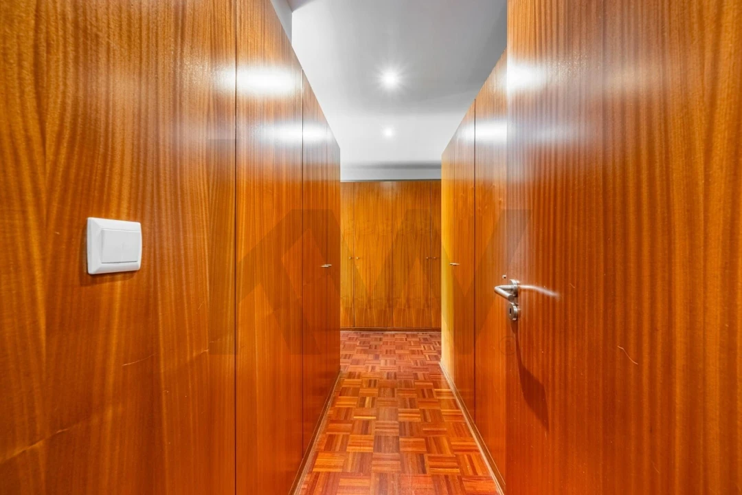 Apartamento T3 para Venda em Ramalde Foto 10
