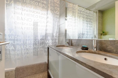 Apartamento T3 para Venda em Olivais