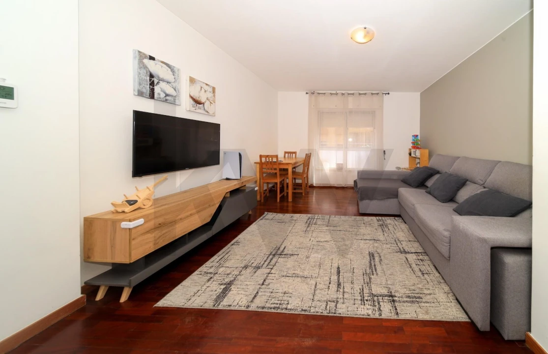 Apartamento T2 para Venda em Setubal (São Sebastião) Foto 1