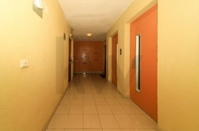 Apartamento T2 para Venda em Setubal (São Sebastião)