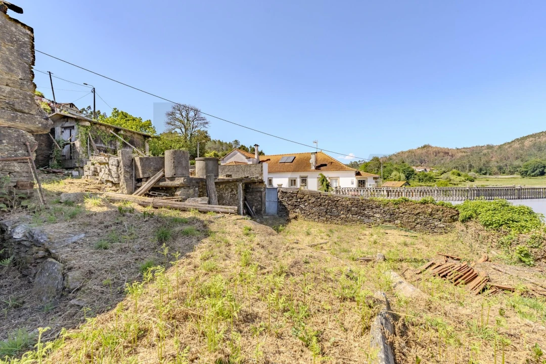 Moradia T3 para Venda em Gondar e Orbacém Foto 7