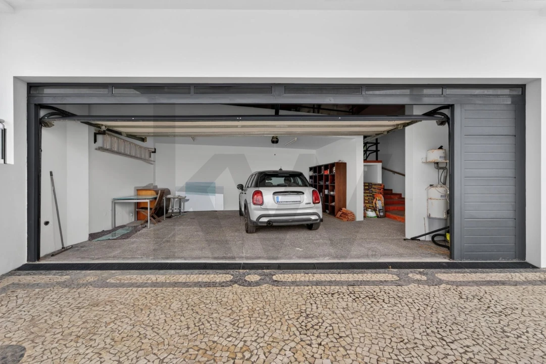 Moradia T5 para Venda em Caniço Foto 58
