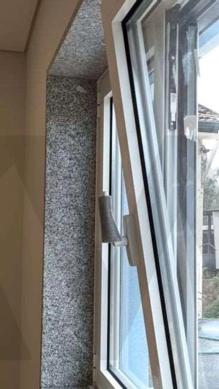 Moradia T2 para Arrendamento em Vila de Cucujães Foto 25