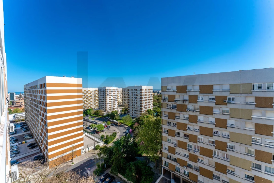 Apartamento T3 para Arrendamento em Moscavide e Portela Foto 27