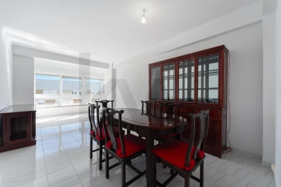 Apartamento T3 para Arrendamento em Moscavide e Portela