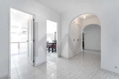 Apartamento T3 para Arrendamento em Moscavide e Portela