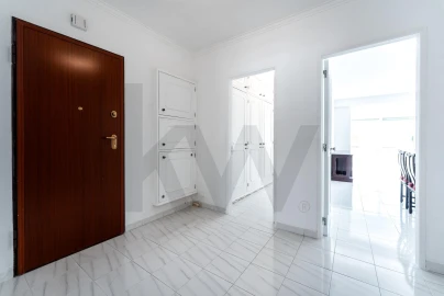 Apartamento T3 para Arrendamento em Moscavide e Portela