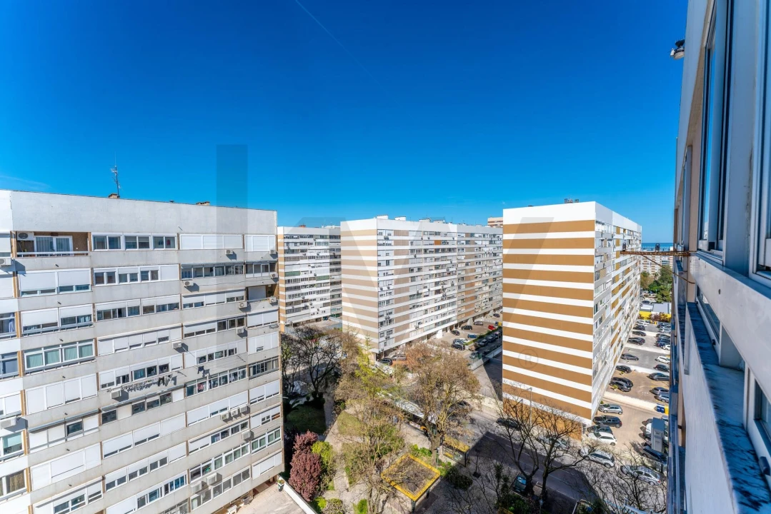 Apartamento T3 para Arrendamento em Moscavide e Portela Foto 26
