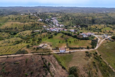 Moradia T2 para Venda em Santa Cruz