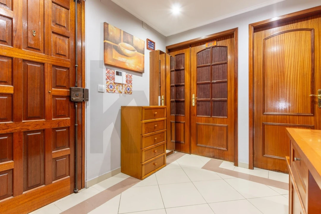 Apartamento T2 para Venda em Corroios Foto 3
