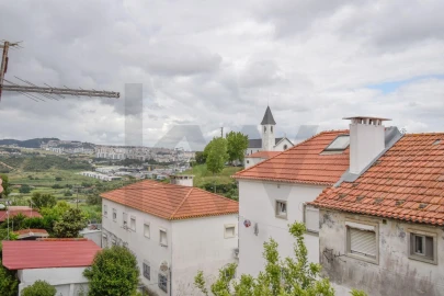 Apartamento T2 para Venda em Pontinha e Famões