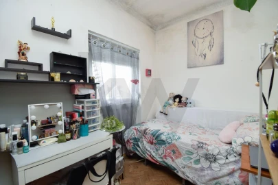 Apartamento T2 para Venda em Pontinha e Famões