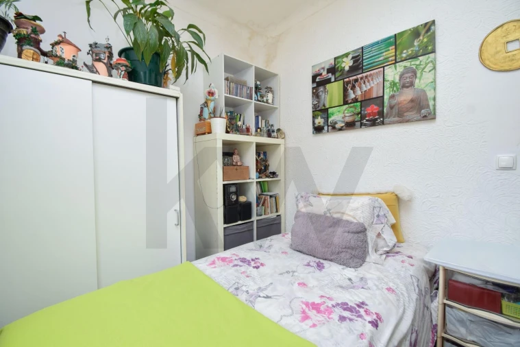 Apartamento T2 para Venda em Pontinha e Famões Foto 13