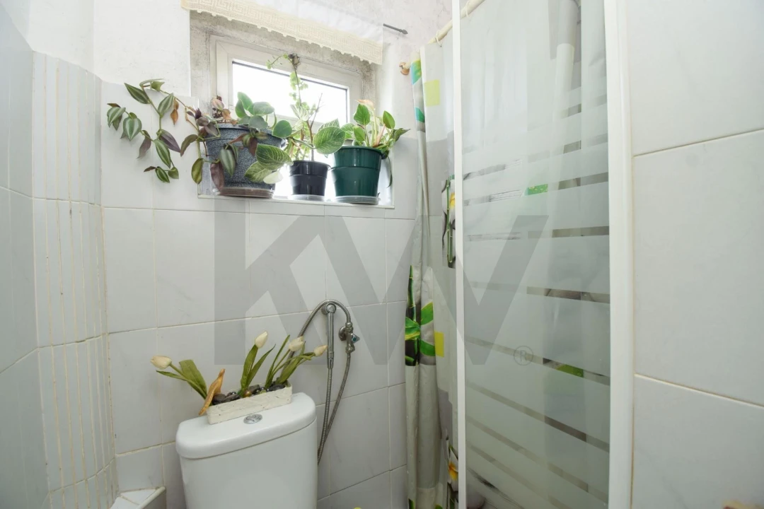 Apartamento T2 para Venda em Pontinha e Famões Foto 11